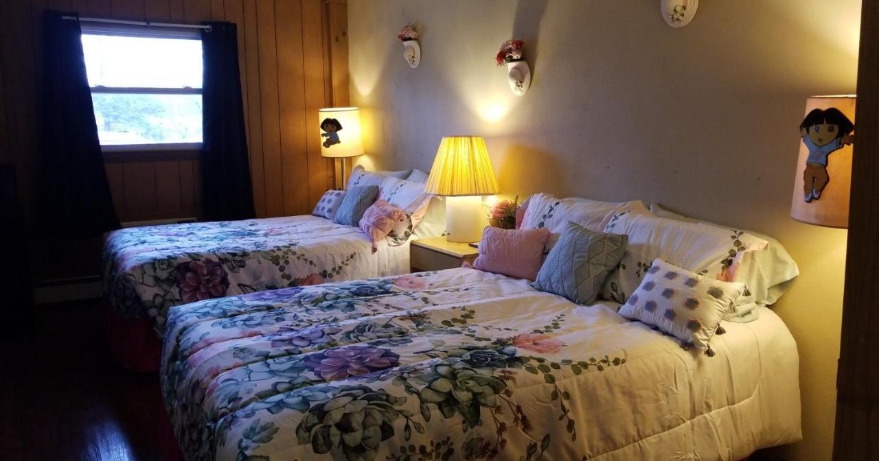Pittsfield Motor Inn エクステリア 写真