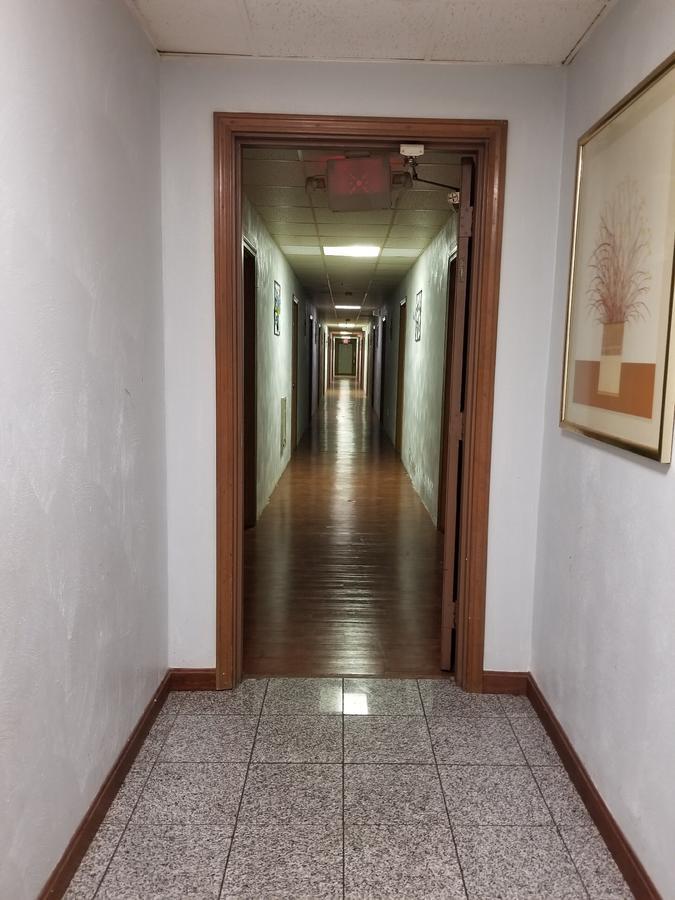 Pittsfield Motor Inn エクステリア 写真